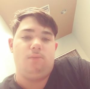 Meet your Posher, Cody